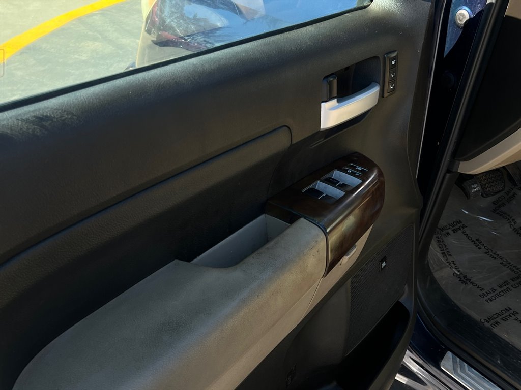 2008 Toyota Tundra Limited photo