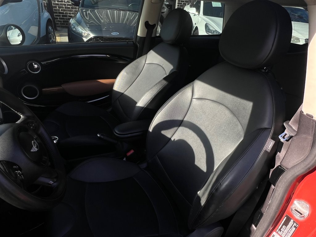 2012 MINI Cooper S photo