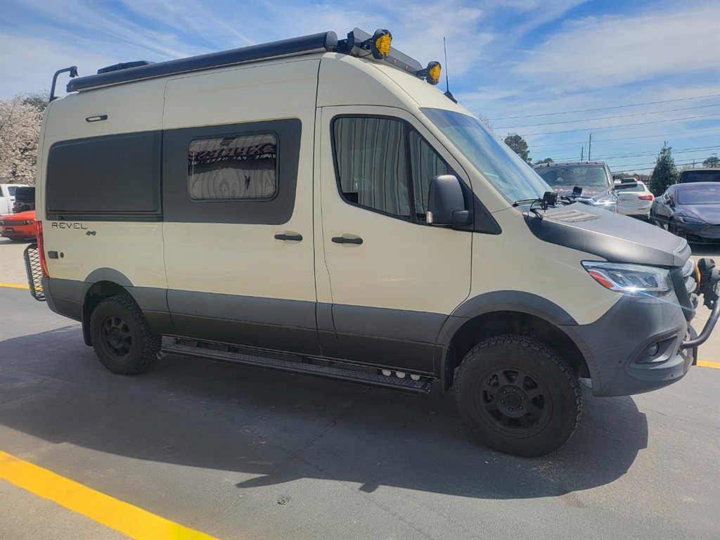 2019 Mercedes-Benz Sprinter - $99,995