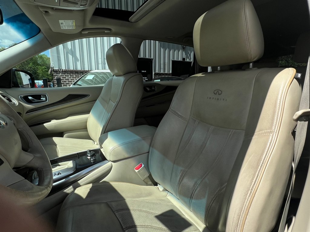 2013 Infiniti JX35 photo