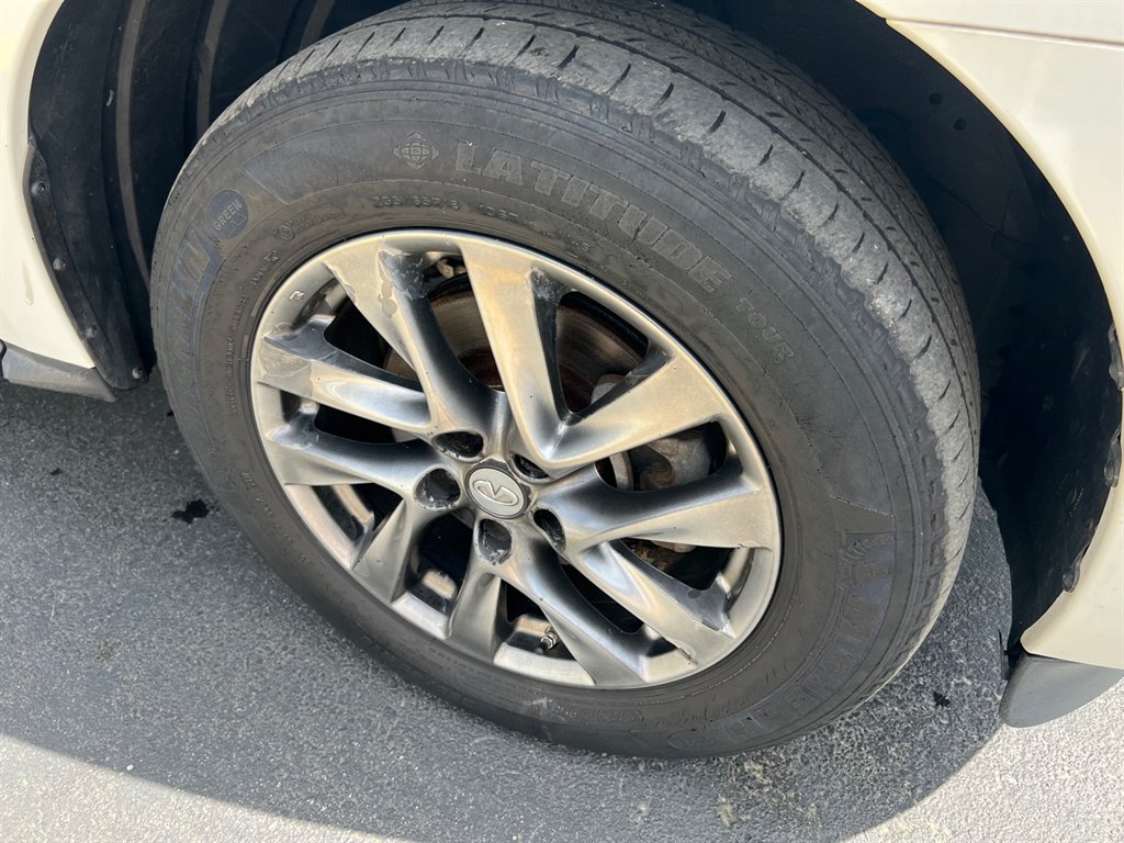 2013 Infiniti JX35 photo