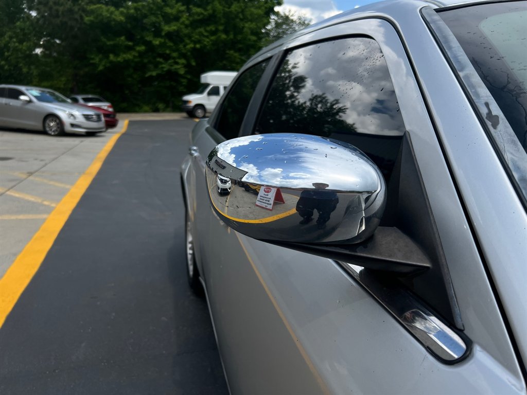 2010 Chrysler 300 Touring photo