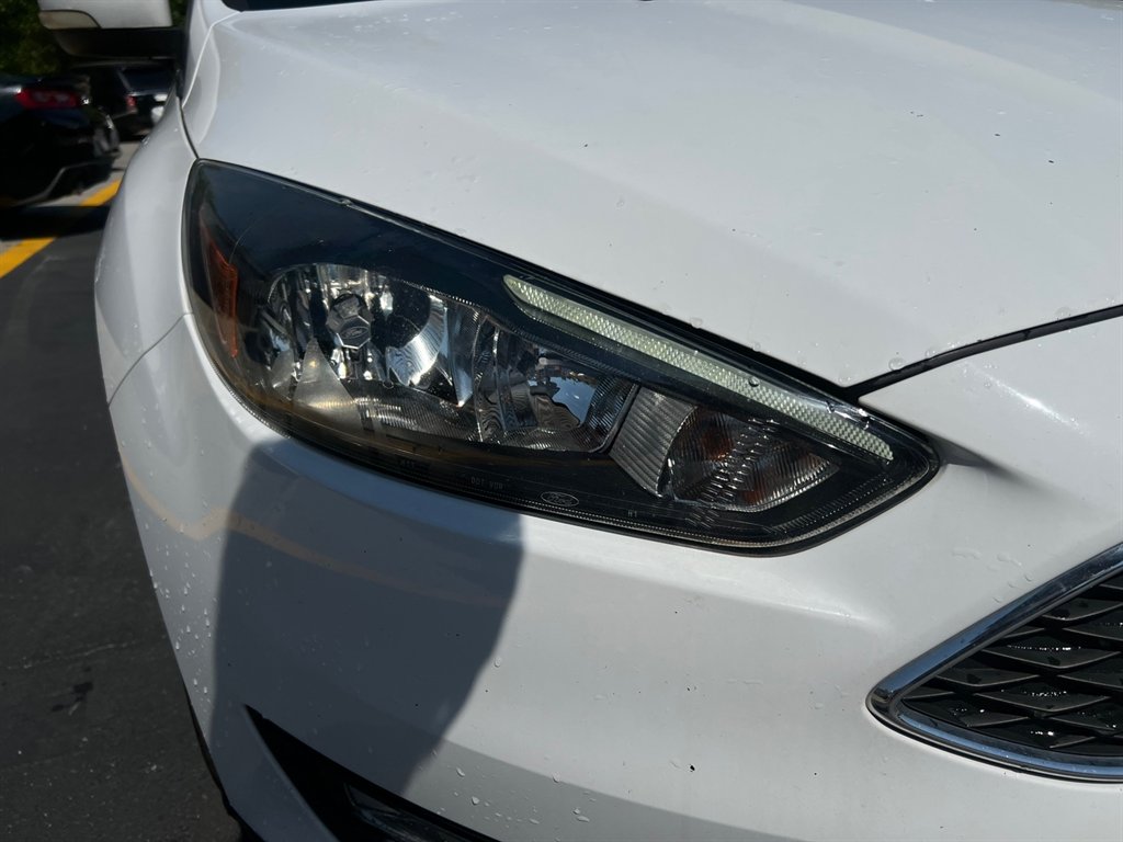 2018 Ford Focus SEL photo