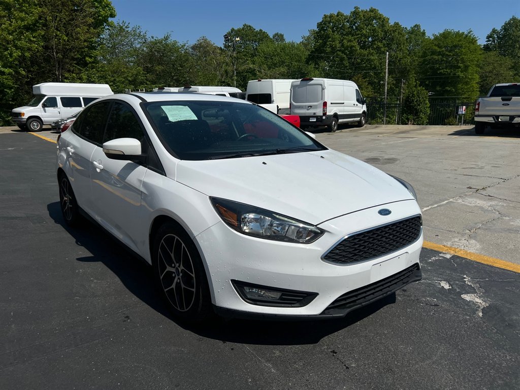 2018 Ford Focus SEL photo