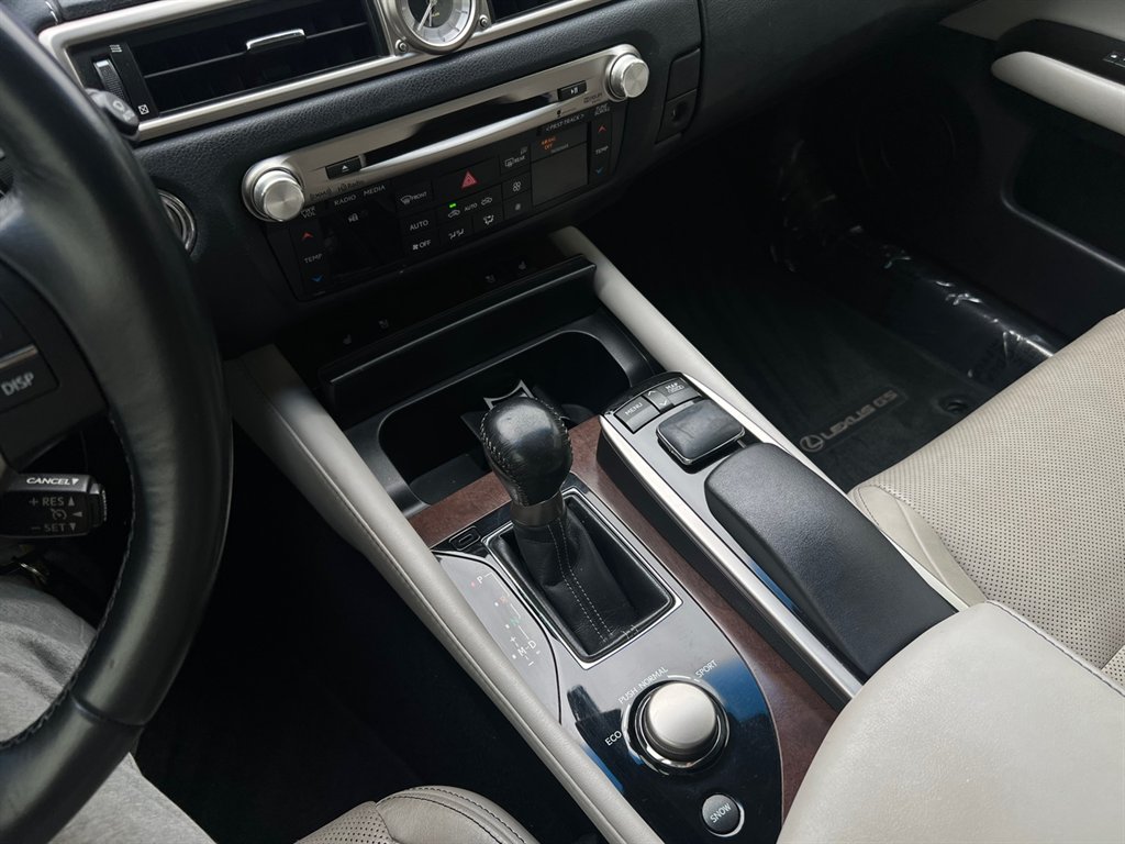 2013 Lexus GS 350 photo