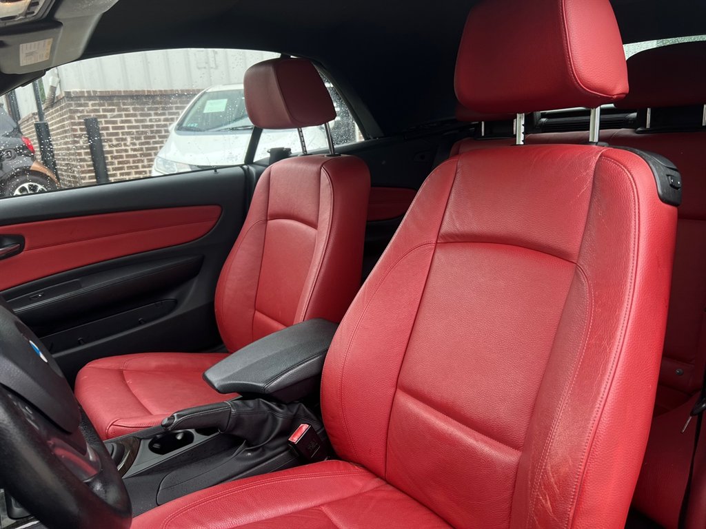 2013 BMW Legend 128i photo