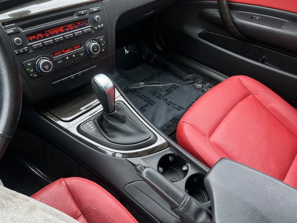 2013 BMW Legend 128i photo
