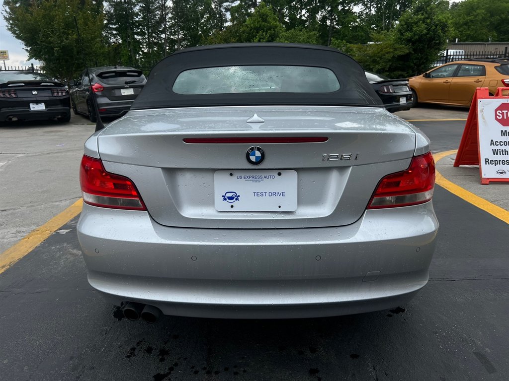 2013 BMW Legend 128i photo