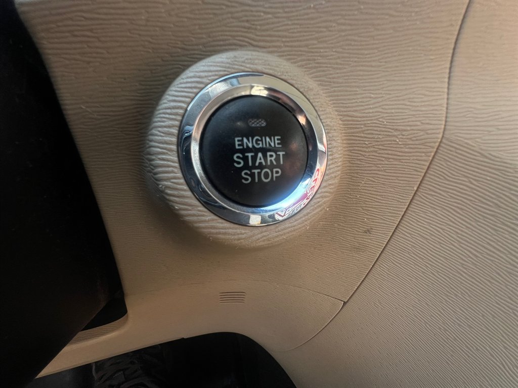 2010 Toyota Venza FWD 4cyl photo