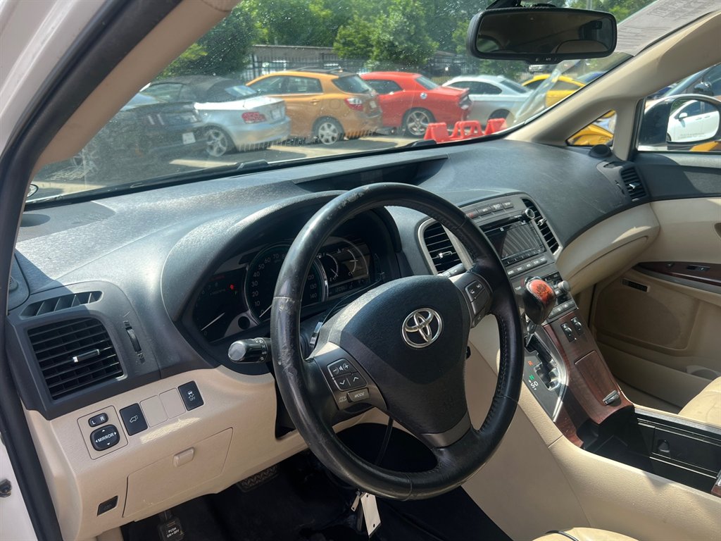 2010 Toyota Venza FWD 4cyl photo