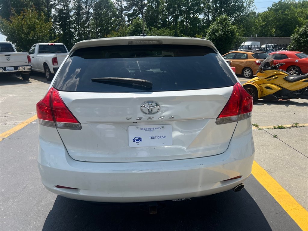 2010 Toyota Venza FWD 4cyl photo