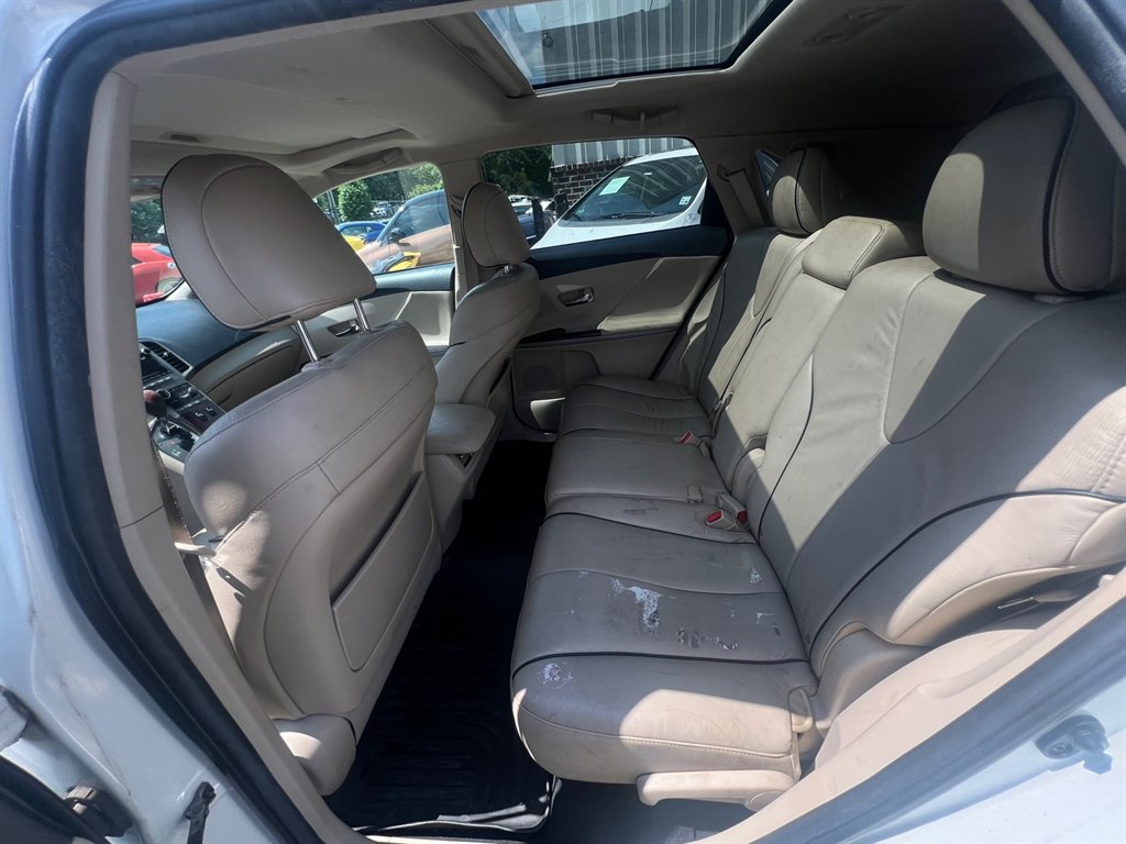 2010 Toyota Venza FWD 4cyl photo