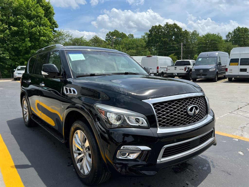 2016 Infiniti QX80 photo