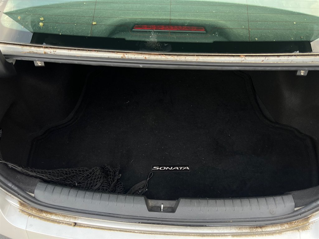 2015 Hyundai Sonata - $8,995