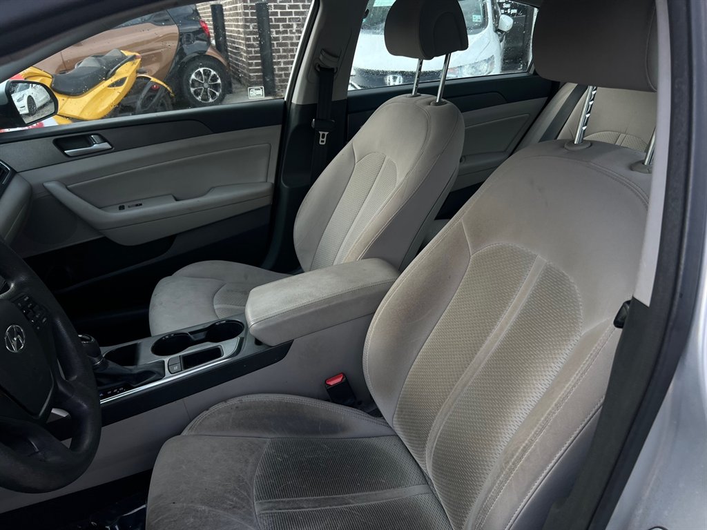 2015 Hyundai Sonata - $8,995