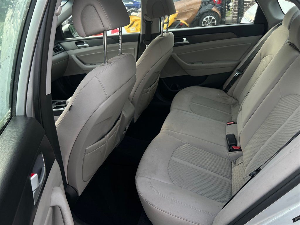 2015 Hyundai Sonata - $8,995