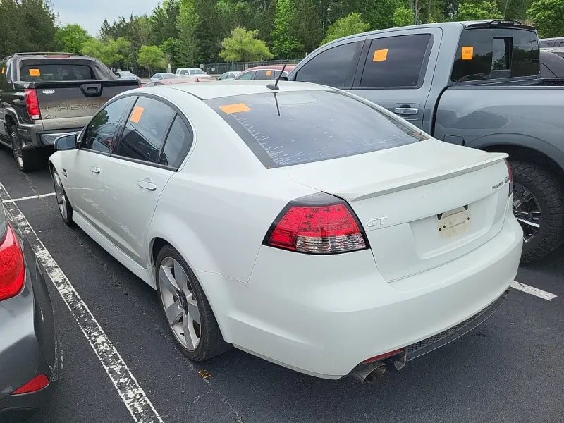 2009 Pontiac G8 GT photo