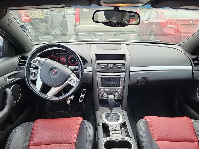 2009 Pontiac G8 GT photo