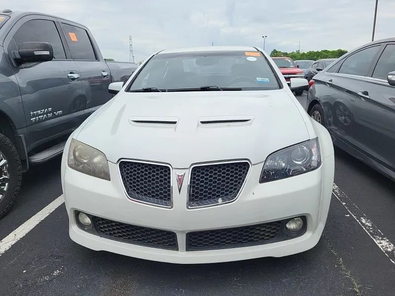 2009 Pontiac G8 GT photo