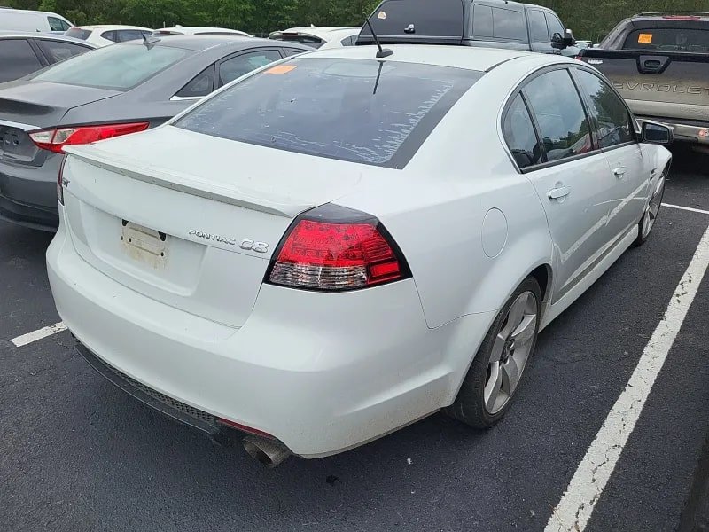 2009 Pontiac G8 GT photo