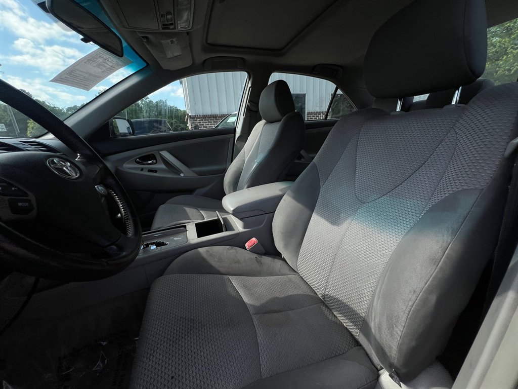 2011 Toyota Camry photo