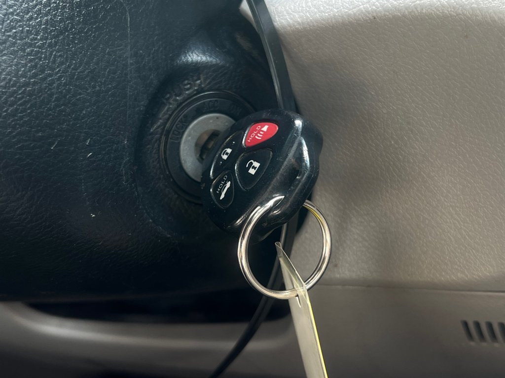 2011 Toyota Camry photo
