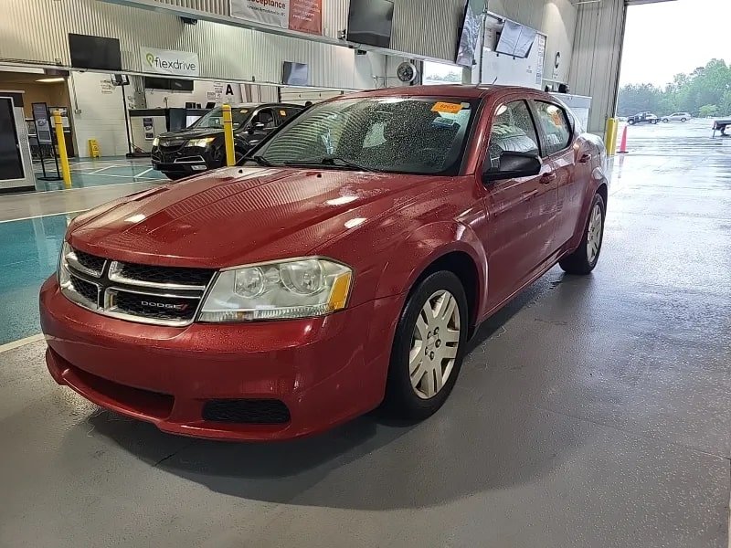 2014 Dodge Avenger SE photo