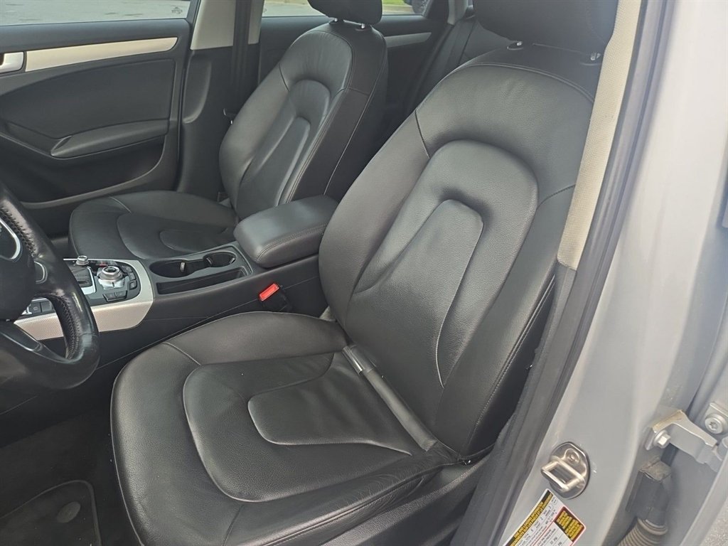 2013 Audi A4 2.0T quattro Premium photo