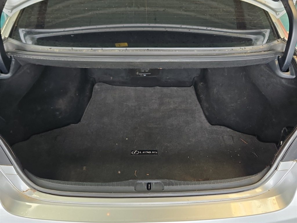 2010 Lexus LS 460 photo