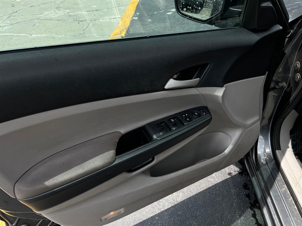 2012 Honda Accord LX photo
