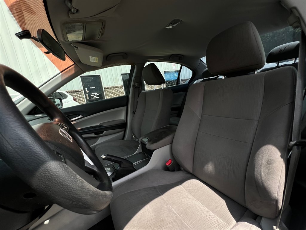 2012 Honda Accord LX photo