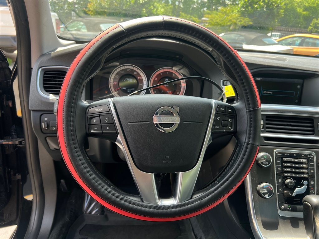 2012 Volvo S60 - $9,995