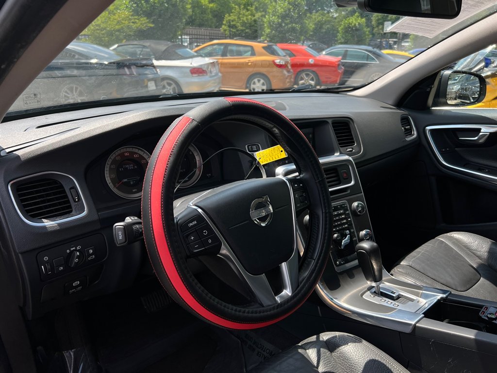 2012 Volvo S60 - $9,995