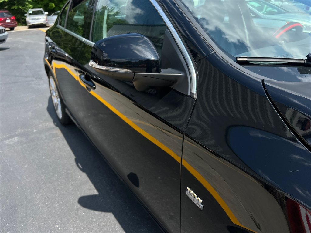 2012 Volvo S60 - $9,995