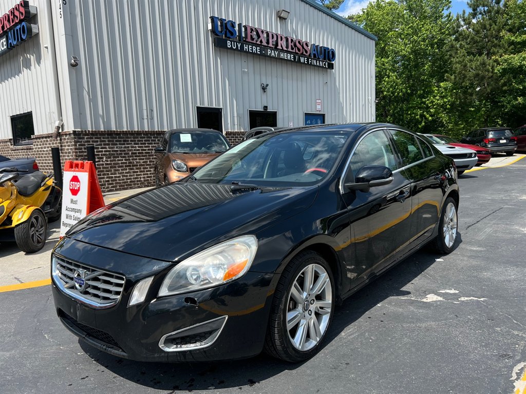 2012 Volvo S60 - $9,995
