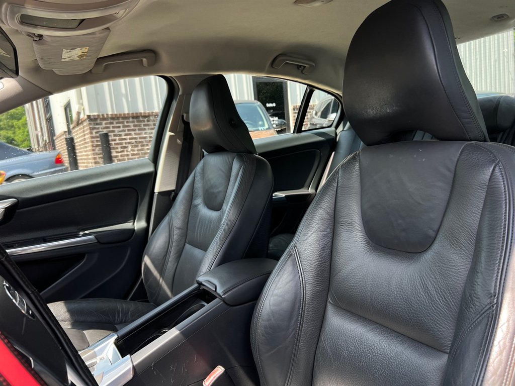 2012 Volvo S60 - $9,995