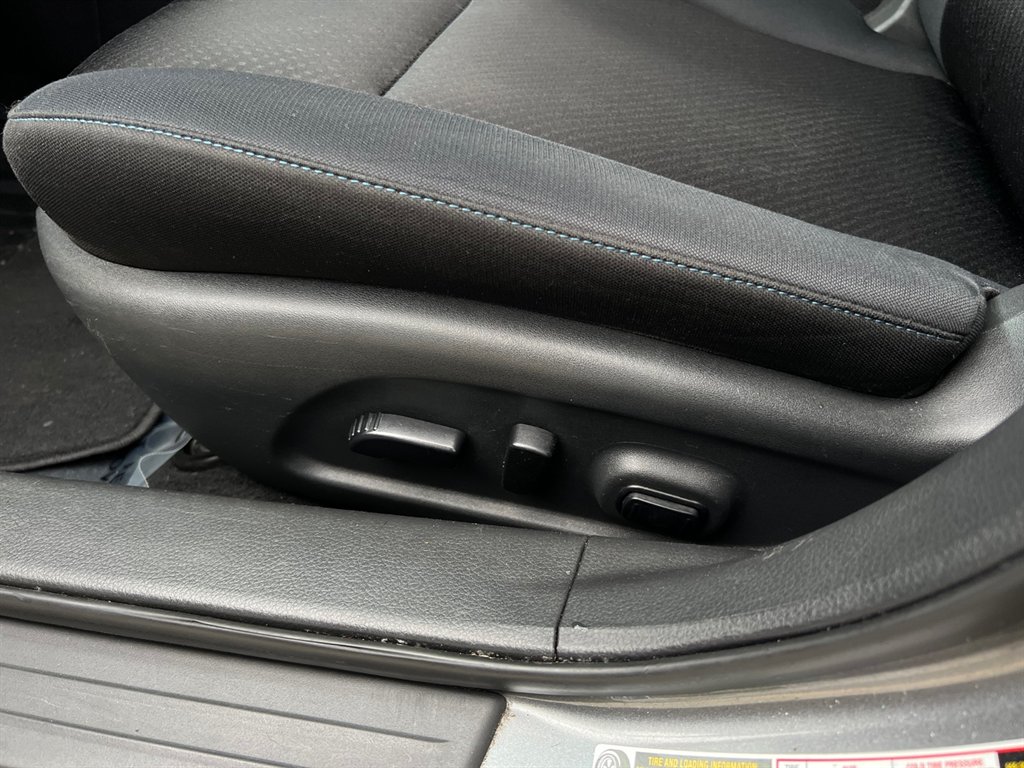 2017 Nissan Altima SR photo