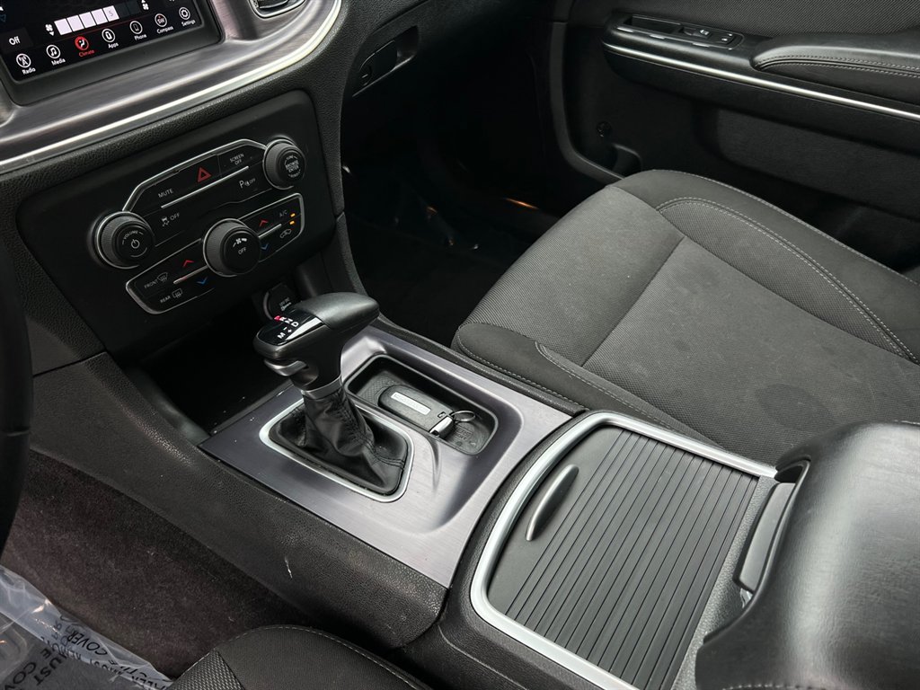 2018 Dodge Charger SXT photo