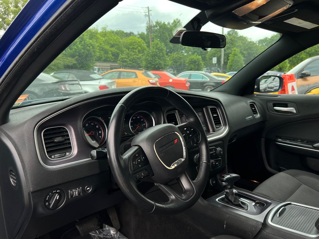 2018 Dodge Charger SXT photo