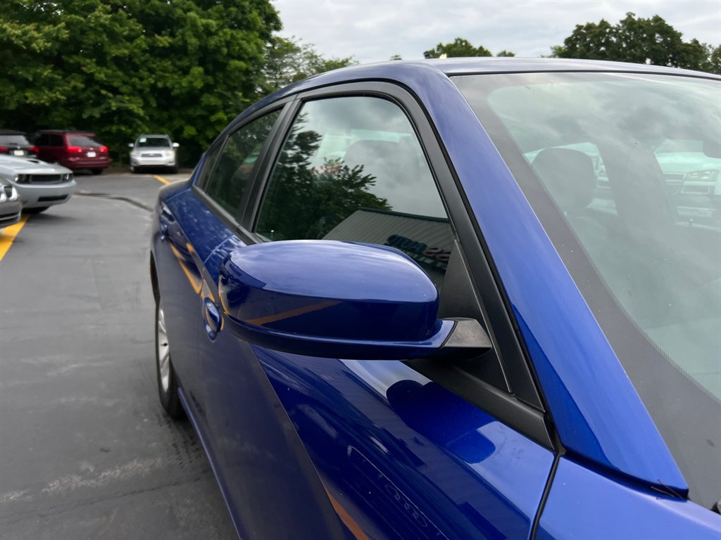 2018 Dodge Charger SXT photo