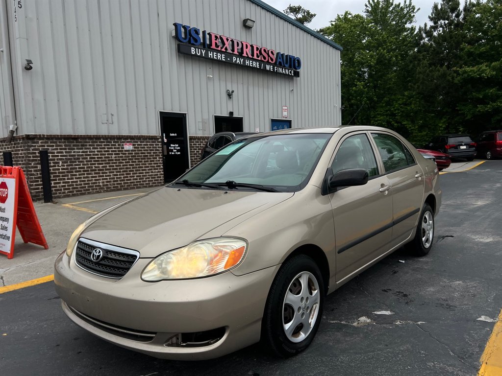 2007 Toyota Corolla CE photo