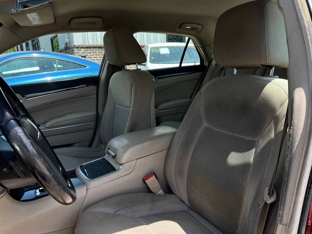 2012 Chrysler 300 photo