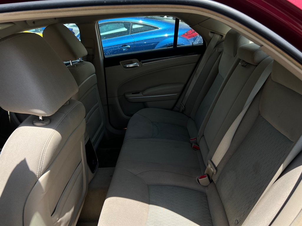 2012 Chrysler 300 photo