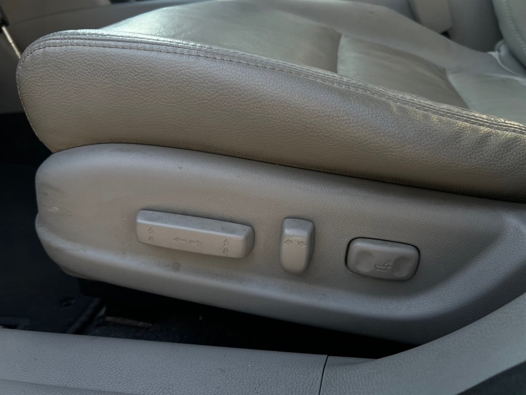 2011 Honda Accord EX-L V6 photo