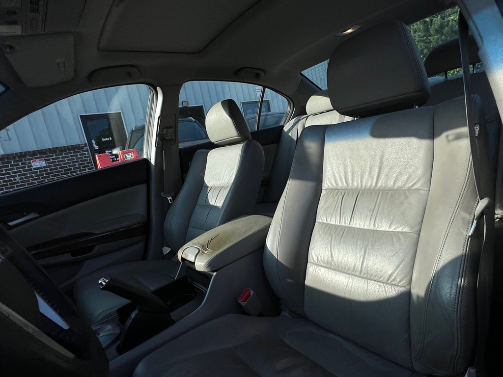 2011 Honda Accord EX-L V6 photo