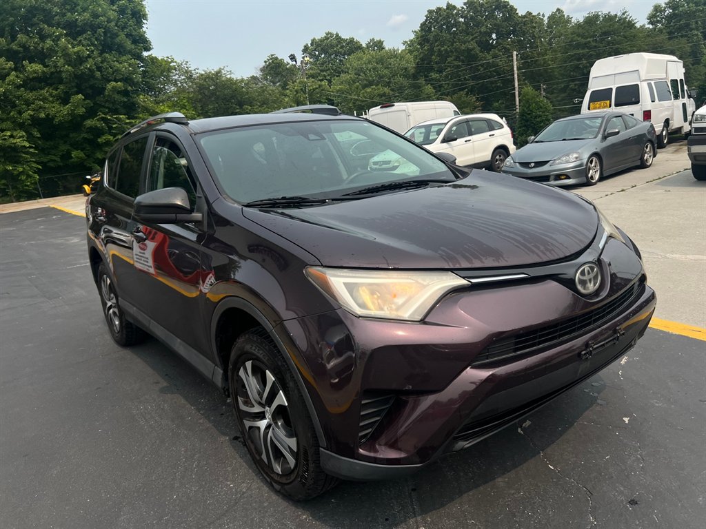 2017 Toyota RAV4 - $9,995