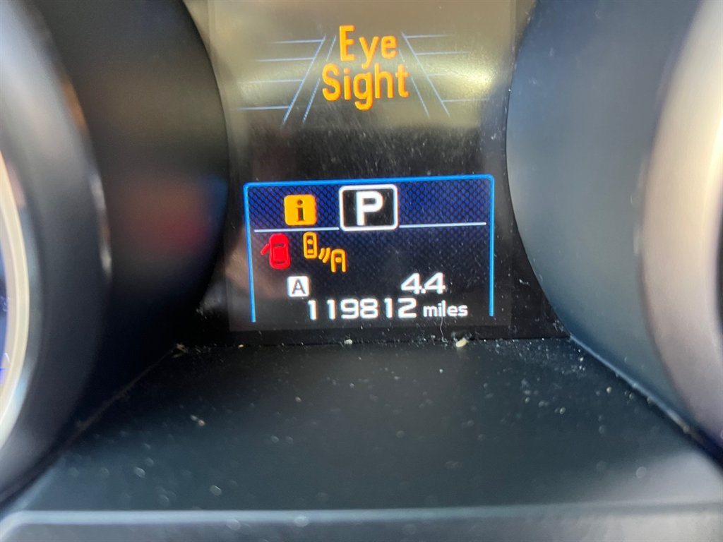 2016 Subaru Legacy Premium photo