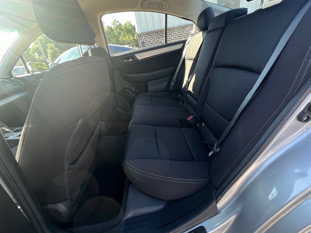 2016 Subaru Legacy Premium photo