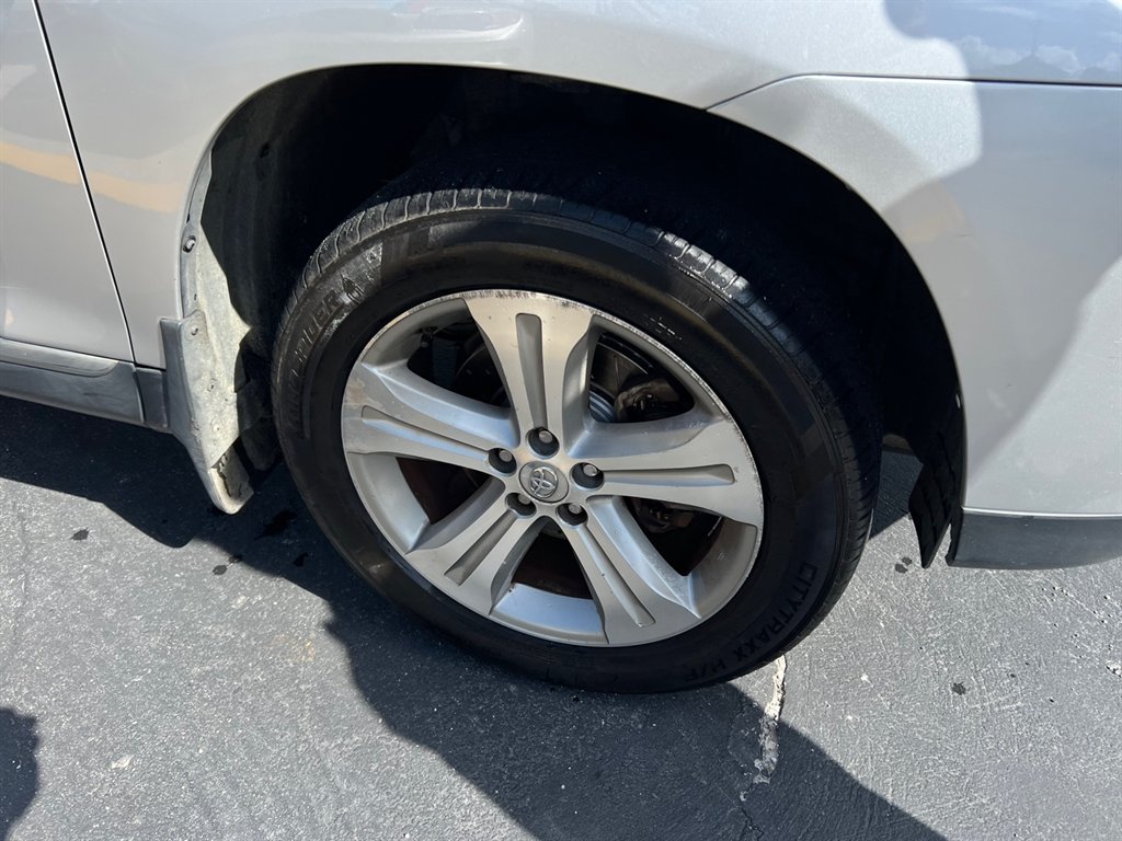 2012 Toyota Highlander Limited photo