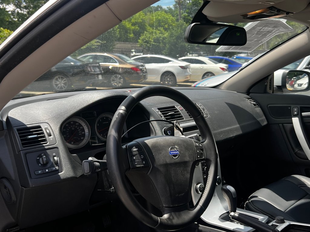 2012 Volvo C70 - $11,995